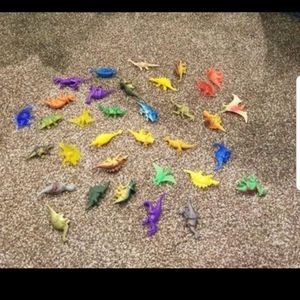 Small dinosaur toys